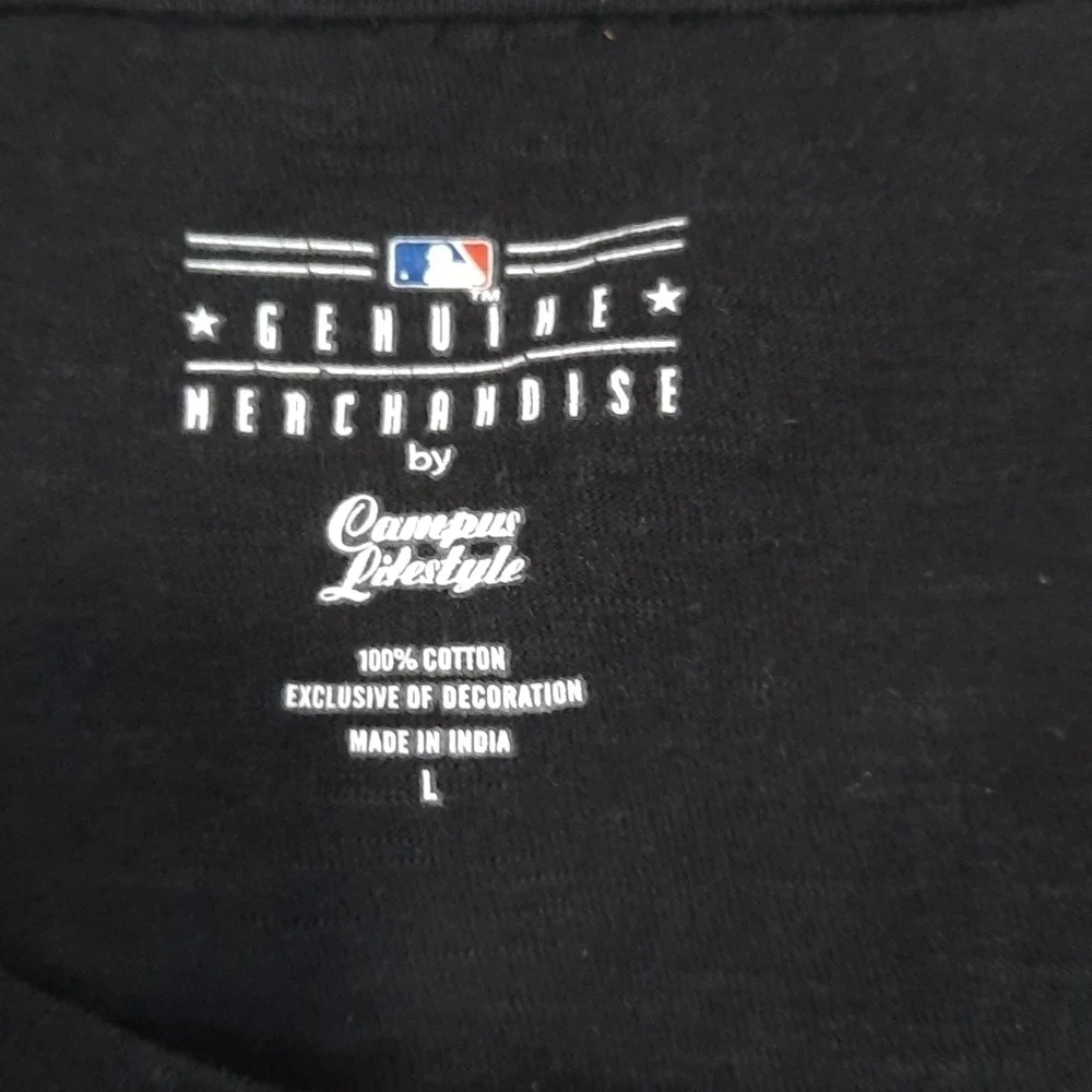 MLB San Francisco Giants Short Sleeve Fitted Shirt - Picture 3 of 4